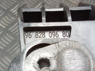 9682809680 Направляющая стекла Peugeot 5008 Арт 94275751, вид 9