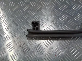 9683929980 Направляющая стекла Peugeot 5008 Арт 94275760, вид 2