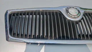 1Z0853668 Решетка капота Skoda Octavia A5 Арт 94286938, вид 2