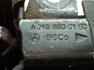 A2198800160 замок капота Mercedes C W203 Арт 4295, вид 3