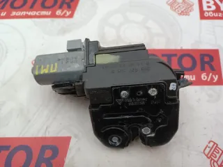 95B827505 замок крышки багажника Porsche Macan restailing Арт 15781