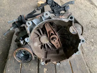 LVA,JHL,HXL КПП (Коробка передач механическая) Skoda Fabia 2 Арт 94316447