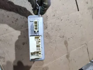 8965047421 Блок управления рулевой рейки Toyota Prius 3 Арт 94320455, вид 2