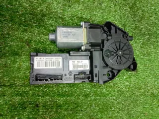 807319718R Моторчик стеклоподъемника передний левый Renault Grand Scenic 3 Арт 94322245