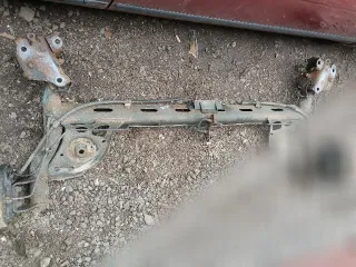 CR12 Балка подвески задняя Nissan Micra K12 Арт 157380140, вид 1