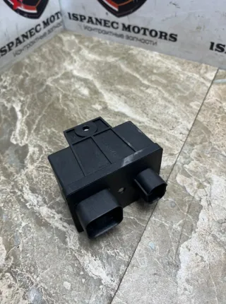 BH4Q-12B533-CA Реле накала свечей Land Rover Range Rover 4 Арт 41510, вид 3