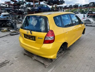  Уплотнитель двери передней левой Opel Zafira B Арт 167572, вид 7