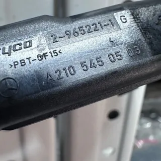 2105450803, 2105450503 Разъем (фишка) проводки Mercedes E W211 Арт 54-98, вид 2
