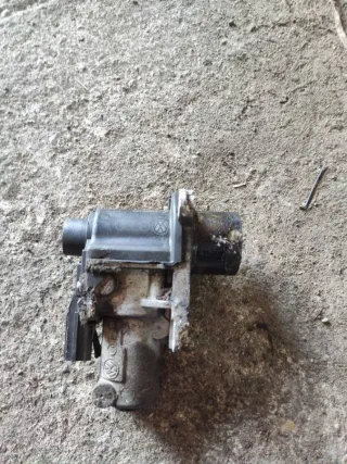 03G131501 Клапан EGR Volkswagen Passat B6 Арт 94345182, вид 3