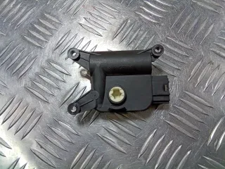 3C0907511A Моторчик заслонки печки Volkswagen Passat B6 Арт 94345362, вид 4