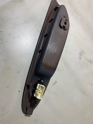  Кнопка стеклоподъемника переднего правого Mazda MPV 2 Арт 94345790, вид 2