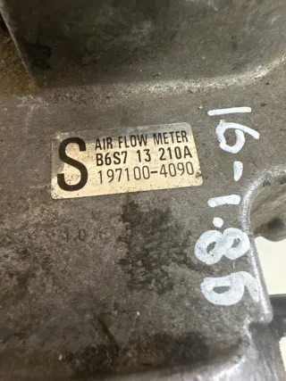B6S713210A Расходомер Mazda 323 BG Арт 94361459, вид 3