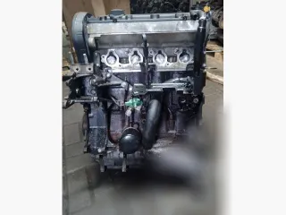  Двигатель Peugeot 406 Арт 15200_2, вид 2
