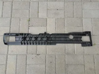7P0863599A Кронштейн полки багажника Volkswagen Touareg 2 Арт MK94367774, вид 2