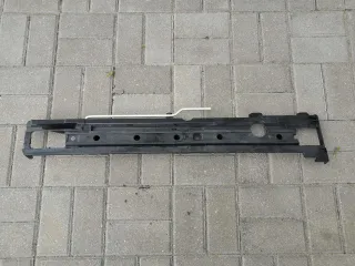 7P0863600A Кронштейн полки багажника Porsche Cayenne 958 Арт MK94367783