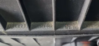 357129607 Корпус воздушного фильтра Volkswagen Passat B3 Арт 94371185, вид 2