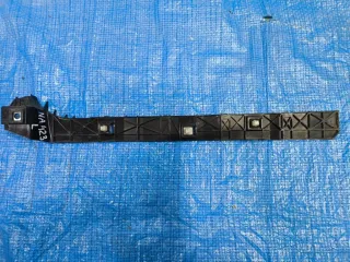 MR957669 крепление бампера зад MITSUBISHI GRANDIS NA4W Mitsubishi Grandis Арт 1133116, вид 1