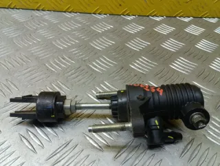 314200K071 Цилиндр сцепления главный Toyota Hilux 8 Арт 213507, вид 1