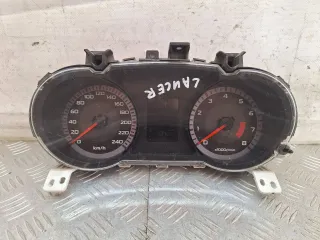 8100A117A,527670H Щиток приборов (приборная панель) Mitsubishi Lancer 10 Арт 23157, вид 1