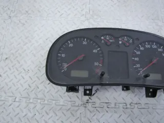 1035100002 Щиток приборов (приборная панель) Volkswagen Golf 4 Арт 94384194, вид 2