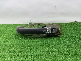 1T0837885B Ручка наружная передняя левая белая Volkswagen Caddy 3 Арт 167753, вид 1