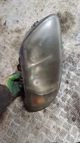 04857702AB Фара передняя правая Chrysler Voyager 4 Арт 94389230, вид 1