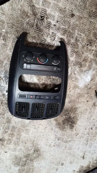  Дефлектор обдува салона Chrysler Voyager 4 Арт 94389441, вид 1