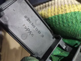 2105451303 Клемма аккумулятора плюс Mercedes E W210 Арт 94389795, вид 4
