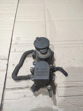 A6400101062 Маслоотделитель (сапун) Mercedes A W169 Арт 94389800, вид 1