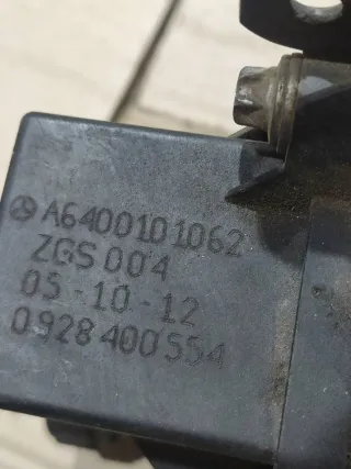 A6400101062 Маслоотделитель (сапун) Mercedes A W169 Арт 94389800, вид 5