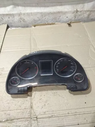  Щиток приборов (приборная панель) Audi A4 B7 Арт 94390027
