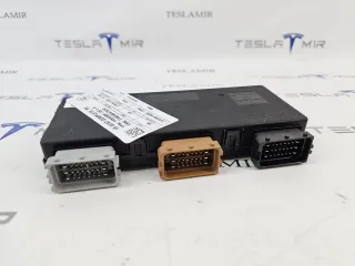 1454068-00 Кнопка регулировки сидения Tesla model S Арт 31790_1, вид 1
