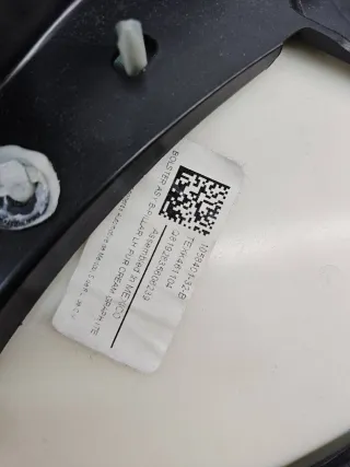 1058402-32,1058401-32,1051769-S2,1051768-03,1051768-S2,1051768-22 Обшивка стойки Tesla model S Арт 31781, вид 6