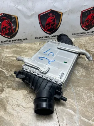 LX73-6K775-AC Интеркулер Jaguar F-Pace Арт 41577, вид 4