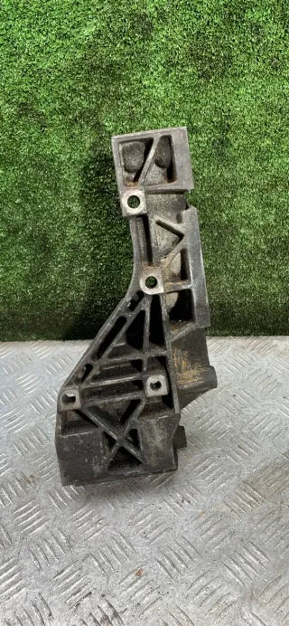 7700272975 Кронштейн компрессора кондиционера Renault Megane 1 Арт 96462, вид 4