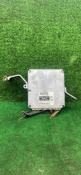 1758002650,8966105311 Блок управления двигателем Toyota Avensis 1 Арт 96367, вид 1