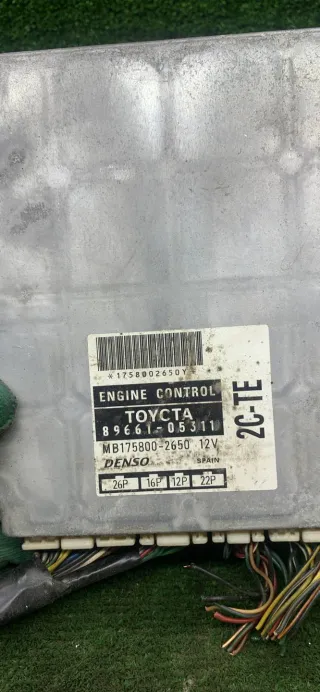 1758002650,8966105311 Блок управления двигателем Toyota Avensis 1 Арт 96367, вид 2
