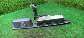 84820-44020 Блок управления стеклоподъемниками Toyota Picnic 1 Арт 96338, вид 5