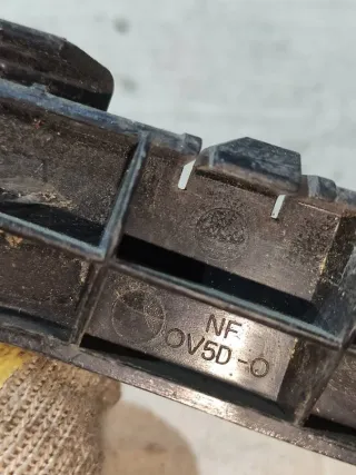 NF0V5D0 Кронштейн крепления бампера переднего Toyota Corolla E120 Арт 94400475, вид 4