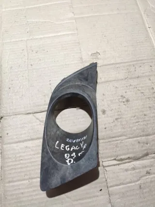  Заглушка (решетка) в бампер передний Subaru Legacy 4 Арт 94401685