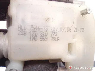 1Z0810773,1M0959781A Активатор замка багажника Seat Arosa Арт A26478_10, вид 4