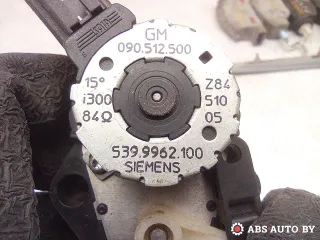 090512500,5399962100 Моторчик заслонки печки Opel Omega B Арт A26406_1, вид 3