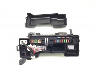  Блок предохранителей Toyota Aygo 1 Арт 415860