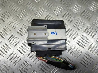 8953371102 Блок управления полным приводом Toyota Hilux 8 Арт 214088, вид 3