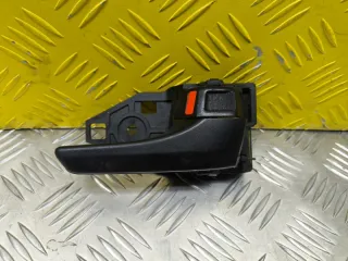 692050K120 Ручка двери внутренняя передняя правая Toyota Hilux 8 Арт 214127, вид 1