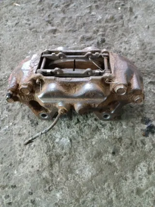 4773060261 Суппорт передний правый Toyota Land Cruiser Prado 120 Арт 214138, вид 3