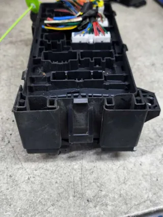 911613E011,1008806005 Блок предохранителей Kia Sorento 1 Арт 01400612, вид 4