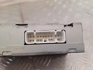 8611052021 Монитор Toyota Yaris 1 Арт 23216, вид 8