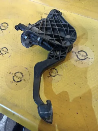 1T1721059DC Педаль сцепления Volkswagen Caddy 3 Арт 94434075, вид 2