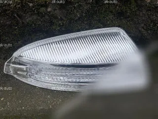 05409862 Повторитель в зеркало передний правый Mercedes C W204 Арт 129352695, вид 1